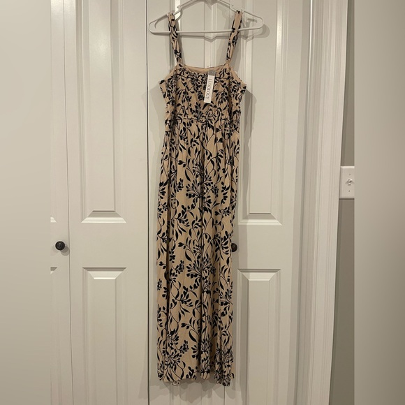 Luxology Dress - NWT - Size Small - Picture 3 of 5